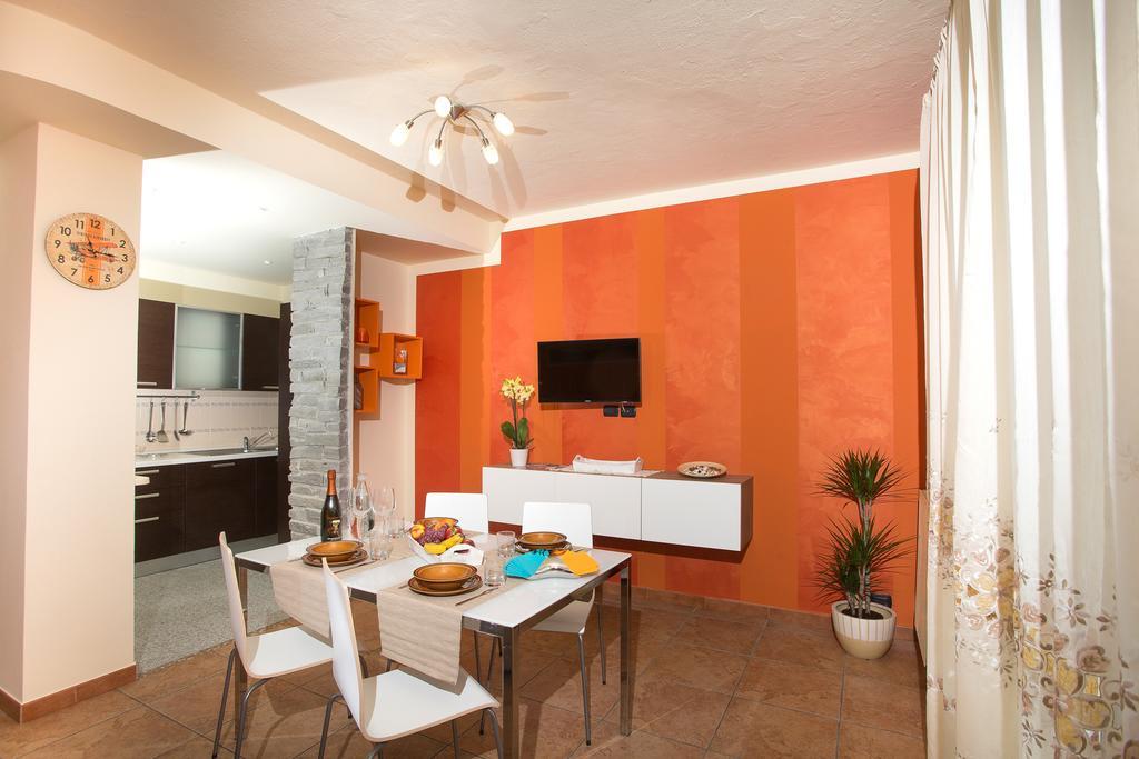 Casa Vacanze La Nautica 巴韦诺 外观 照片