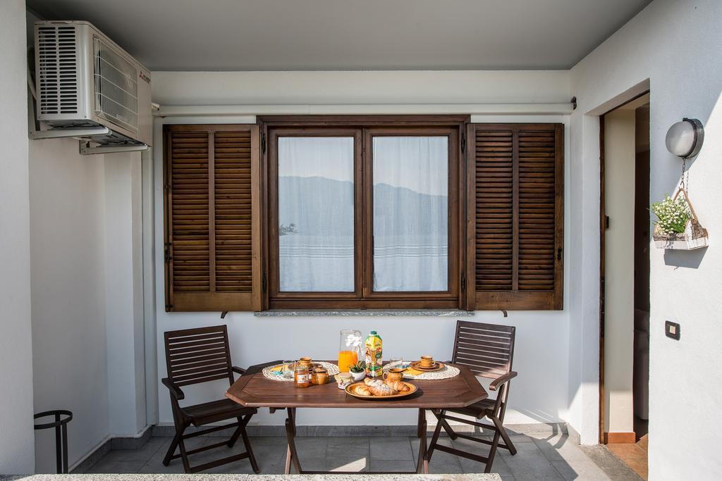 Casa Vacanze La Nautica 巴韦诺 外观 照片