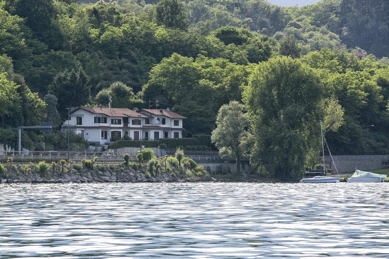 Casa Vacanze La Nautica 巴韦诺 外观 照片